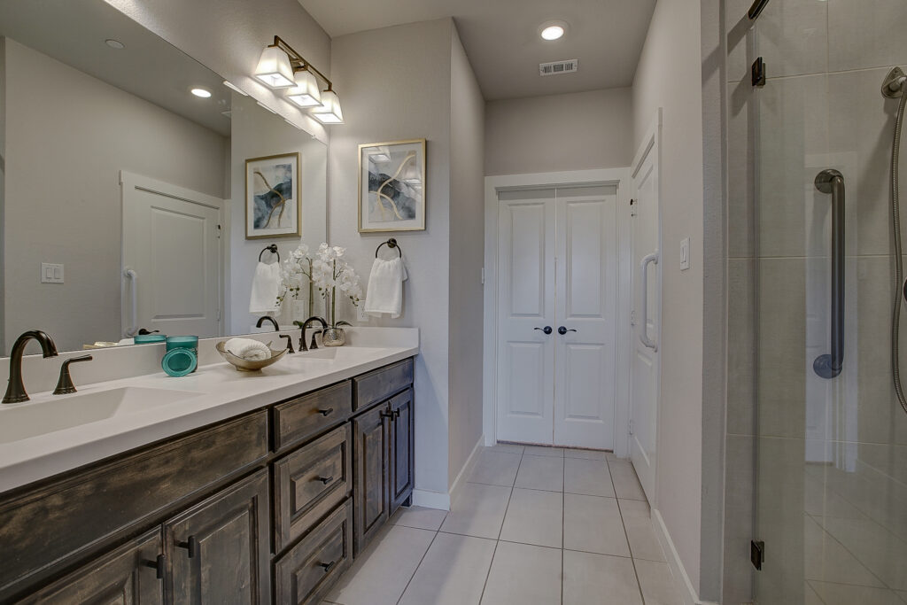 Townhome for Sale in Wylie TX | Woodbridge Villas