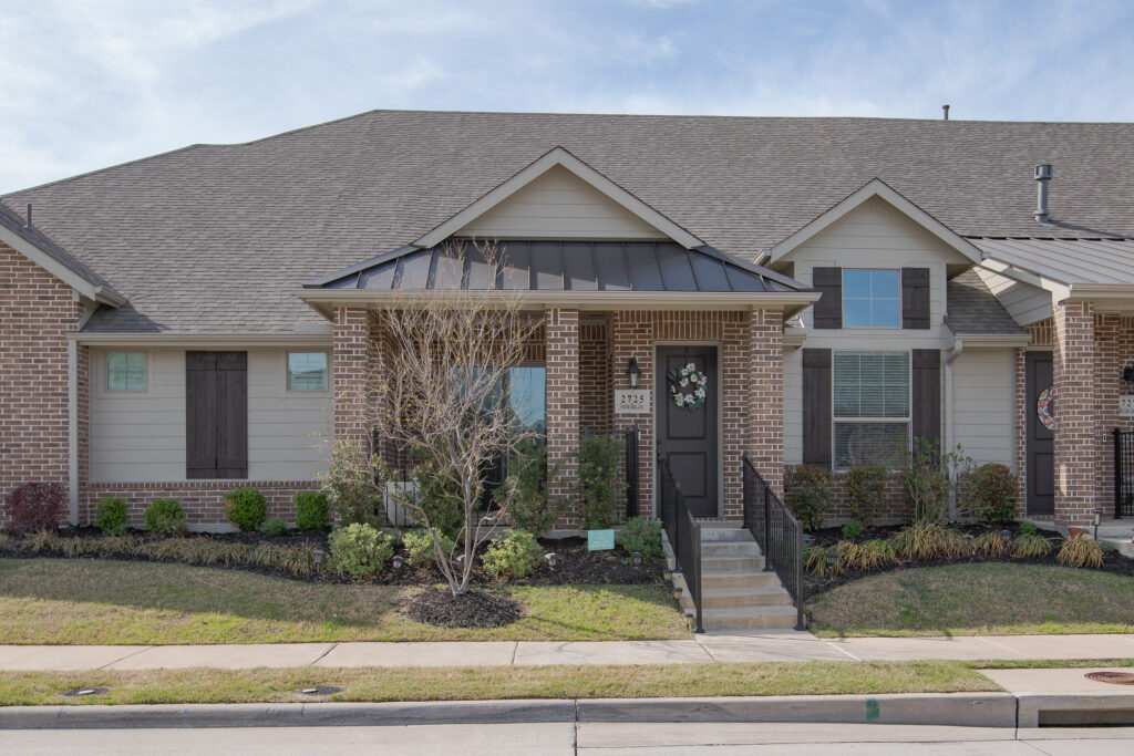 Townhome for Sale in Wylie TX | Woodbridge Villas