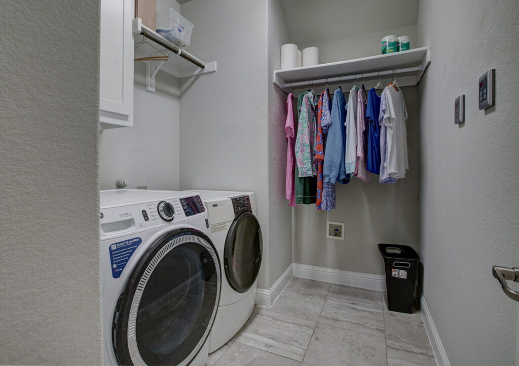 627 Bridgewater St. Euless, TX - FireBoss Realty