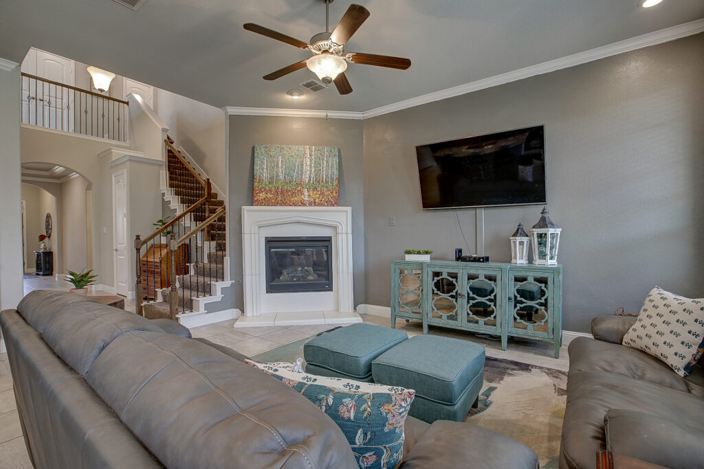 627 Bridgewater St. Euless, TX - FireBoss Realty