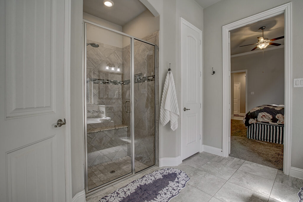 627 Bridgewater St. Euless, TX - FireBoss Realty