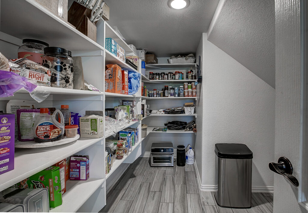 11.1Kitchen Pantry15