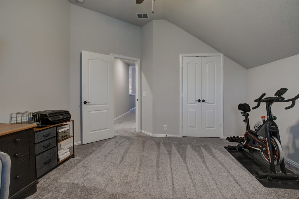 30Fourth Bedroom34